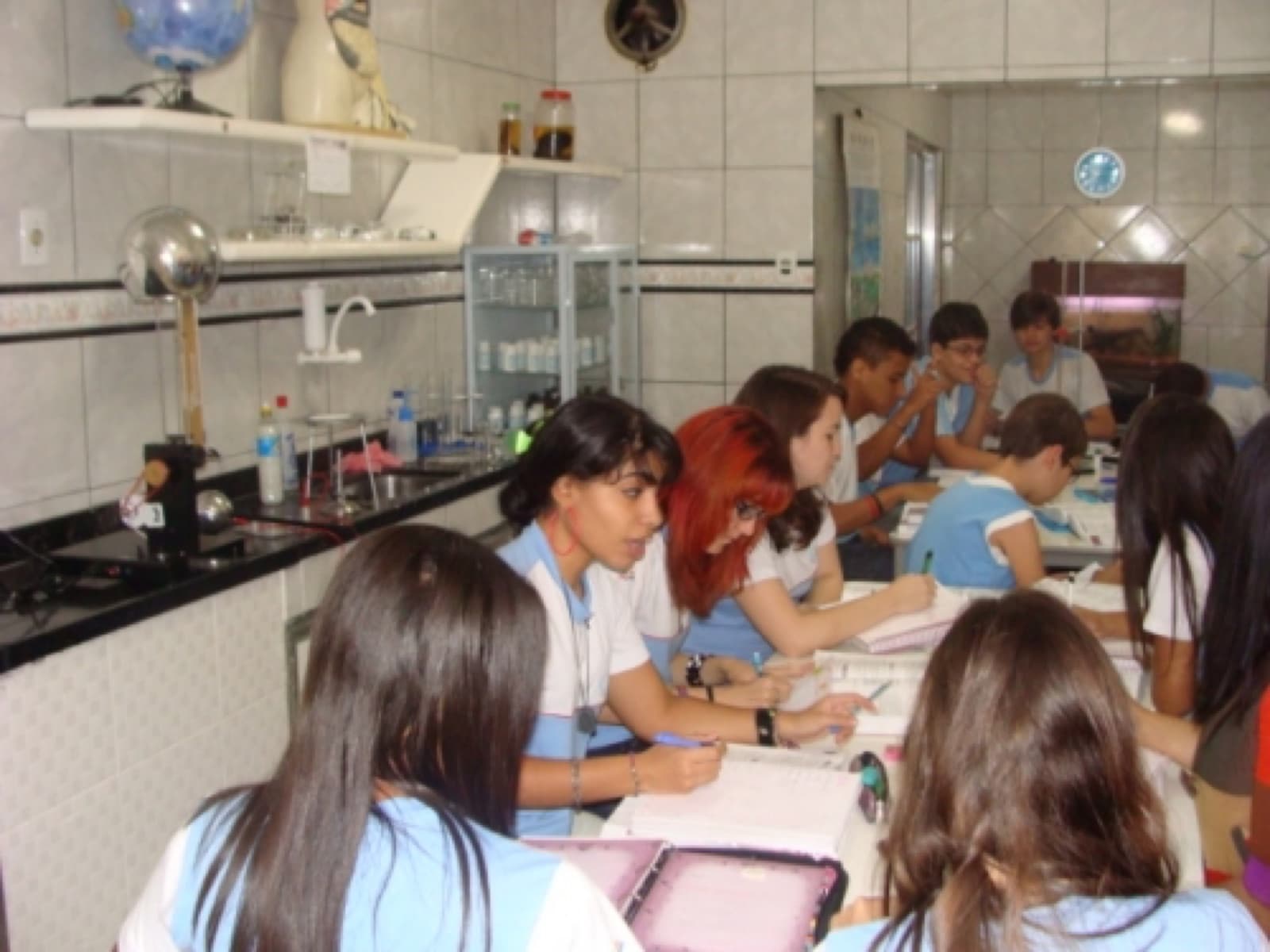 Cursos técnicos gratuitos 2026: PRONATEC, IFs e SENAI — como funciona